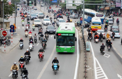 Nghị định 168 - Lỗi trừ 2 điểm GPLX: Điều khiển xe máy đi vào đường cấm, đường có biển cấm loại phương tiện đang điều khiển